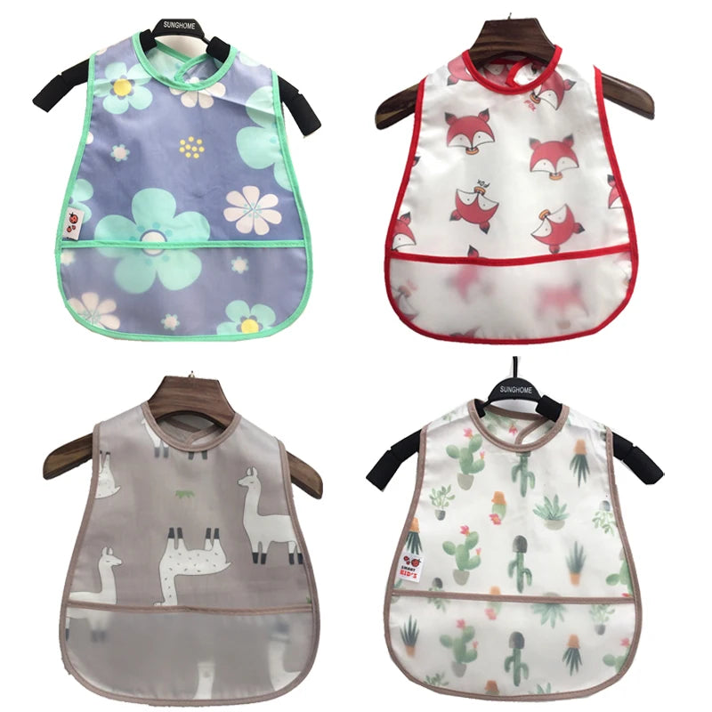 Cartoon Baby Feeding Bibs π»π΄