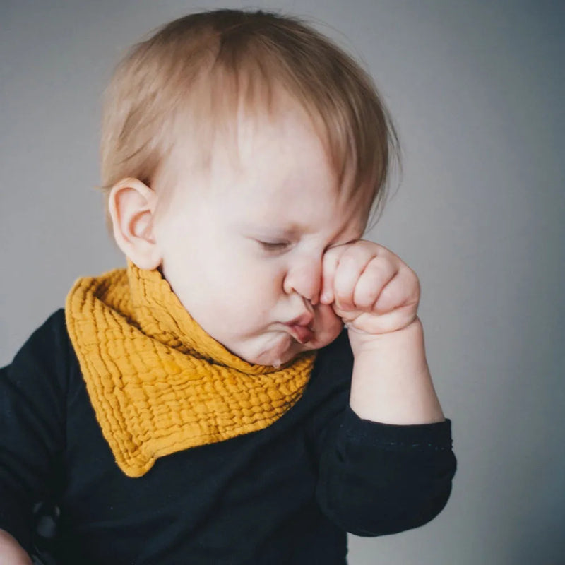 🍼 Baby Muslin Bibs – Soft 5-Pack Drool Bibs 👶